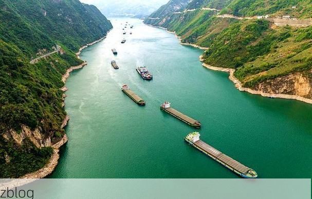 赤壁：长江航运枢纽下的疫情破防与围堵