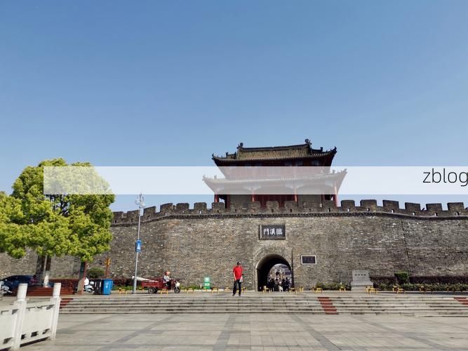 襄城古墙下的防疫博弈：汉江屏障与社区隐匿传播的角力