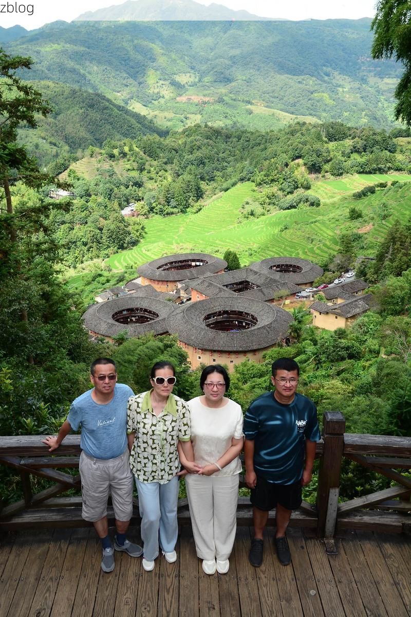 南靖土楼群：世界遗产光环下的零感染防疫样本