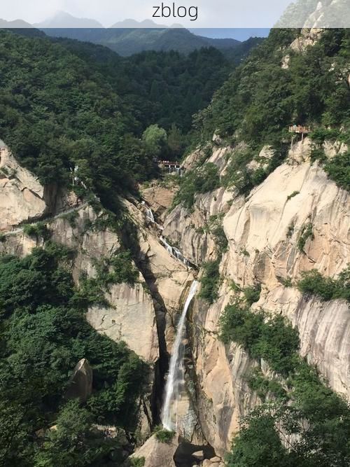 嵩县：伏牛山屏障下的零感染坚守与破防时刻