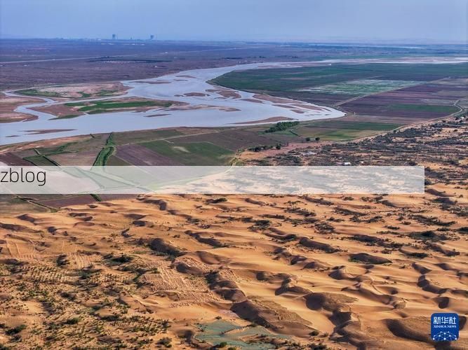 杭锦旗：黄河几字弯里的静默防线_97057