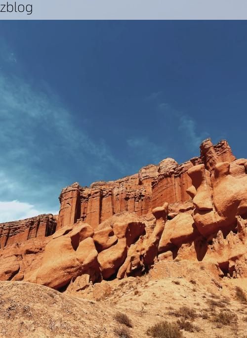 高原峡谷间的零感染坚守：得荣县如何筑起防疫屏障