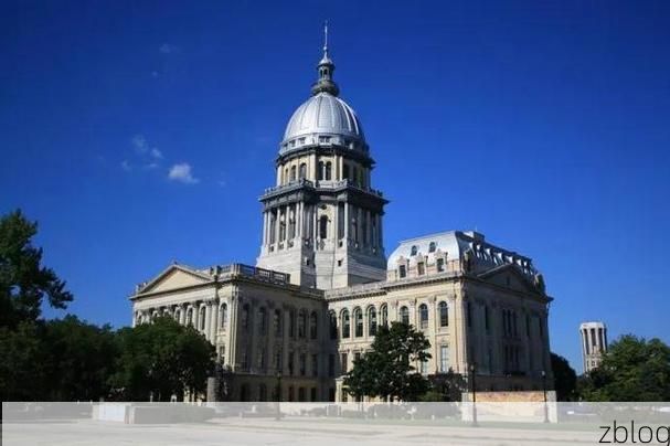 伊州疫情：密歇根湖畔的交通枢纽如何成为防控焦点？