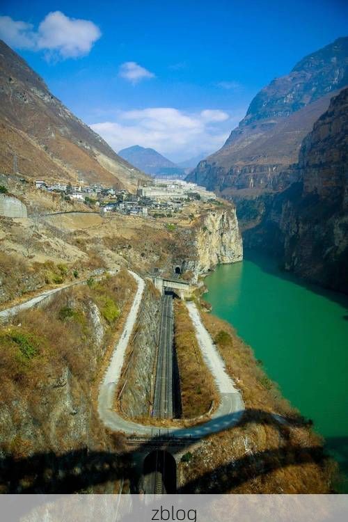 汉源县：大渡河峡谷中的零感染孤岛如何筑成？